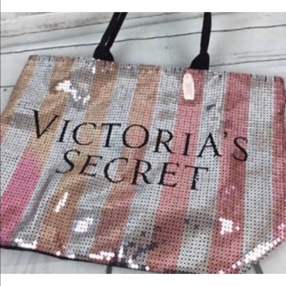 VICTORIA'S SECRET BLING BAG